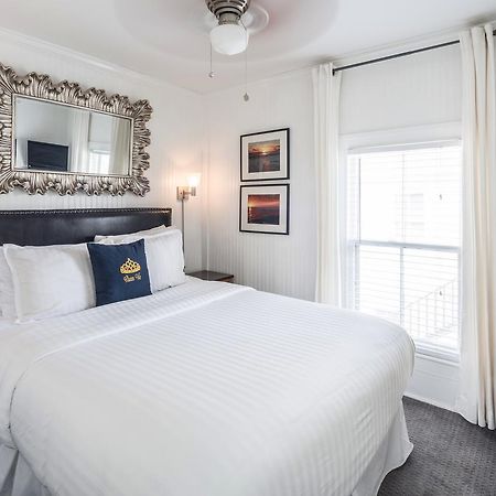 Queen Vic Guest House (Adults Only) Provincetown Zewnętrze zdjęcie
